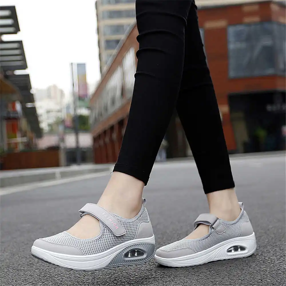 36-41 Demi-season Colored Snea - Classic Tech Office Number 评论和价格